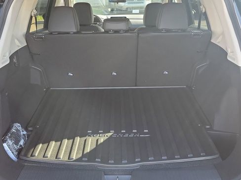 New 2026 Nissan Rogue SV AWD/4WD image 14