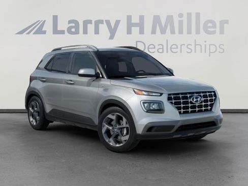 New 2026 Hyundai Venue SEL FWD image 2