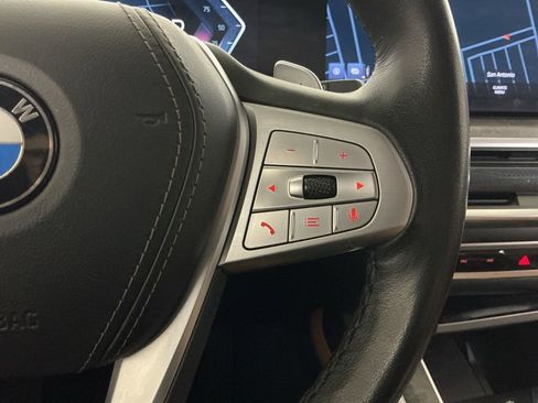 Certified 2023 BMW X7 xDrive40i w/ Premium Package image 17