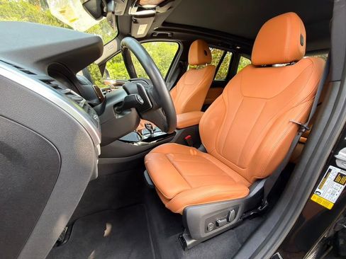 Used 2024 BMW X3 sDrive30i w/ Premium Package w/ZPA RWD image 12