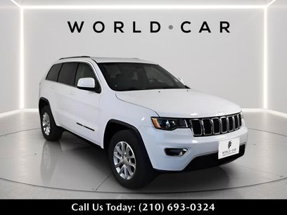 Used 2021 Jeep Grand Cherokee Laredo