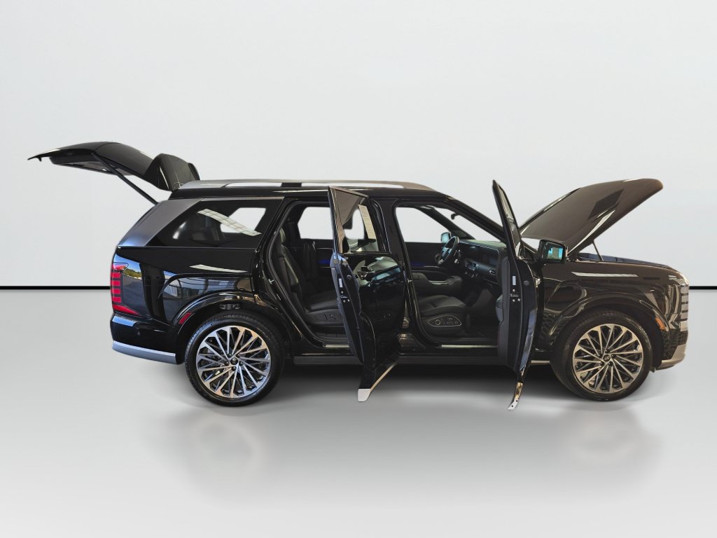 Used 2026 Hyundai Palisade Calligraphy AWD/4WD image 9