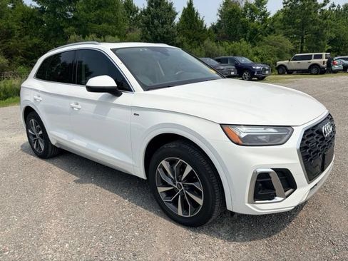 Certified 2023 Audi Q5 2.0T Premium Plus AWD/4WD image 3