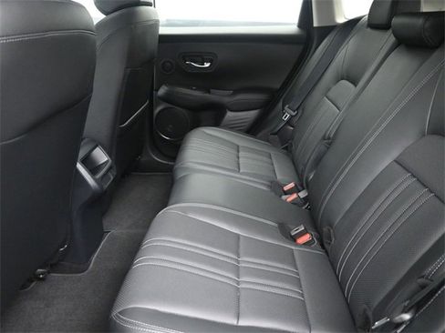 Used 2023 Honda HR-V EX-L image 19