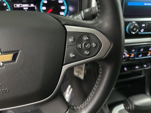 Used 2021 Chevrolet Colorado LT w/ LT Convenience Package image 15