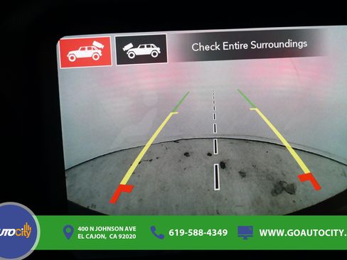 Used 2022 Jeep Wrangler Unlimited Sahara AWD/4WD image 11