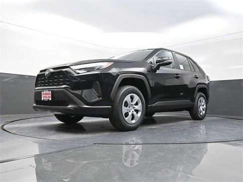 New 2025 Toyota RAV4 LE image 29