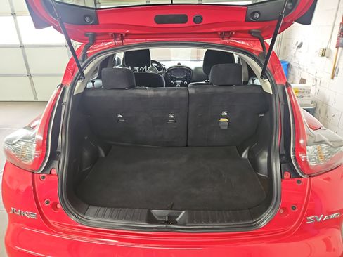 Used 2016 Nissan Juke SV w/ Technology Package AWD/4WD image 12