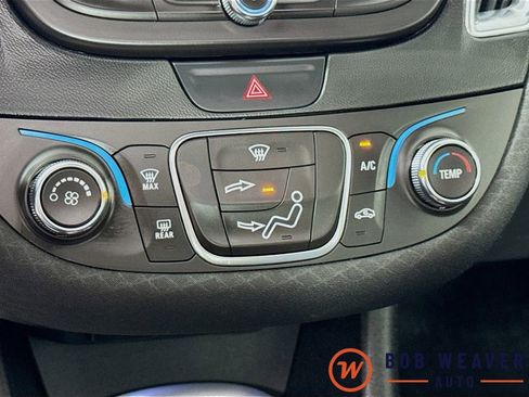 Used 2017 Chevrolet Malibu LT w/ Driver Confidence Package image 21