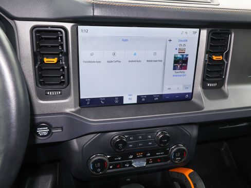 Used 2024 Ford Bronco Badlands AWD/4WD image 19