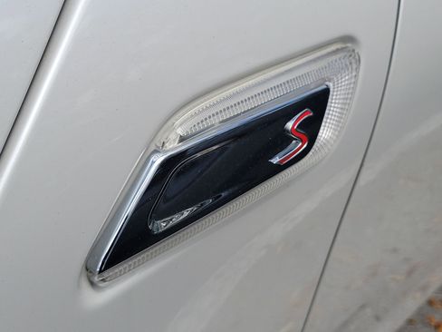 Used 2023 MINI Cooper Clubman S FWD image 7