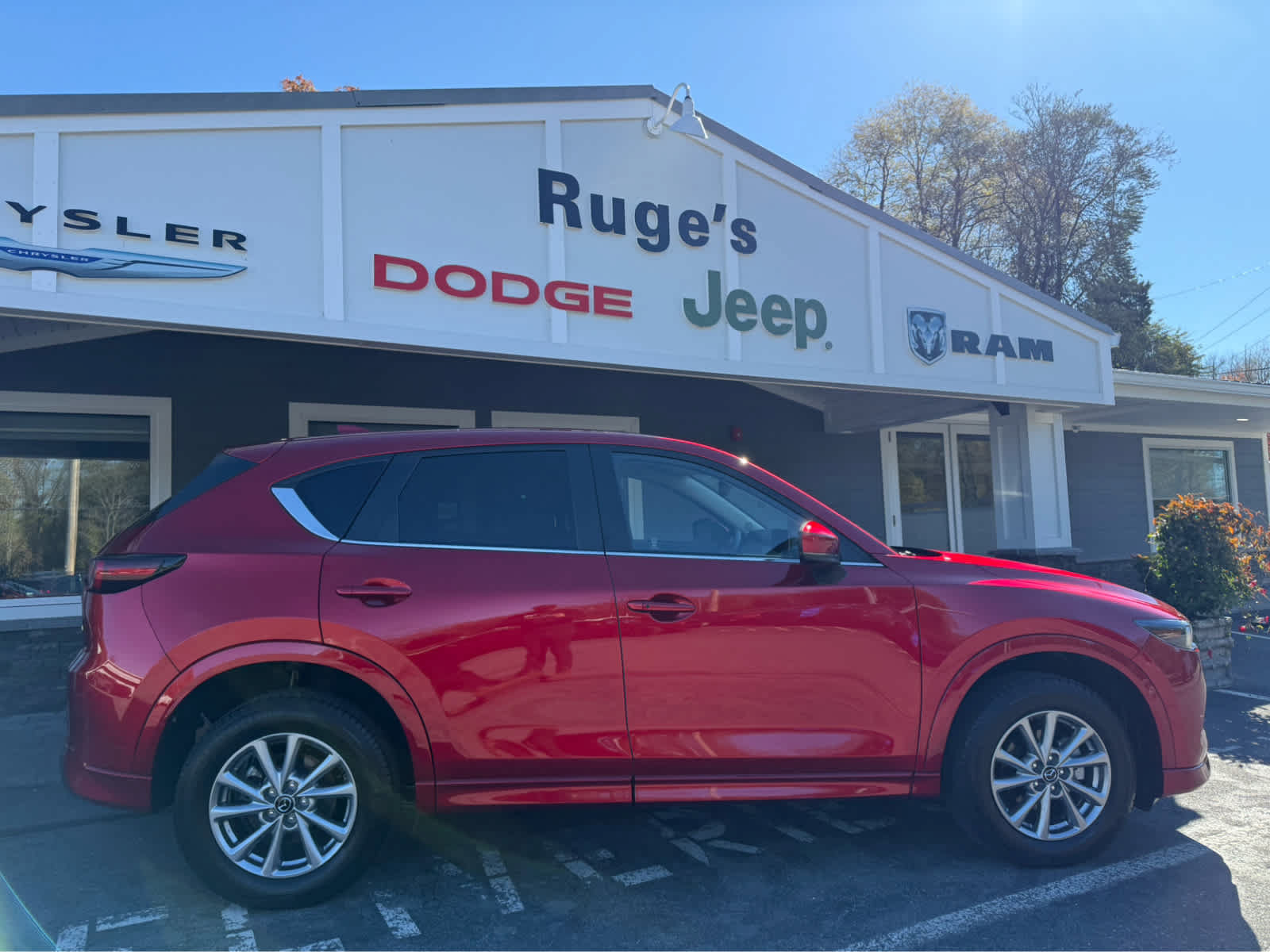 Used 2025 MAZDA CX-5 AWD 2.5 S w/ Preferred Package image 2