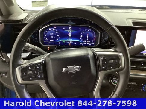 Used 2024 Chevrolet Silverado 1500 RST w/ Z71 Off-Road Package image 16