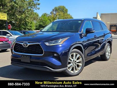 Used 2021 Toyota Highlander Limited