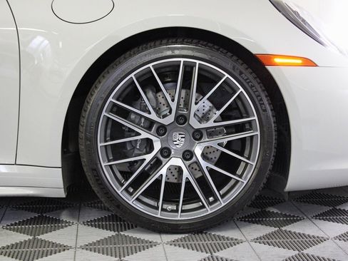 Certified 2024 Porsche 911 Carrera 4 image 40
