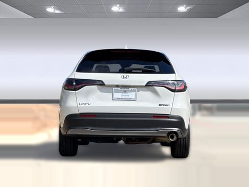 Certified 2024 Honda HR-V Sport image 9