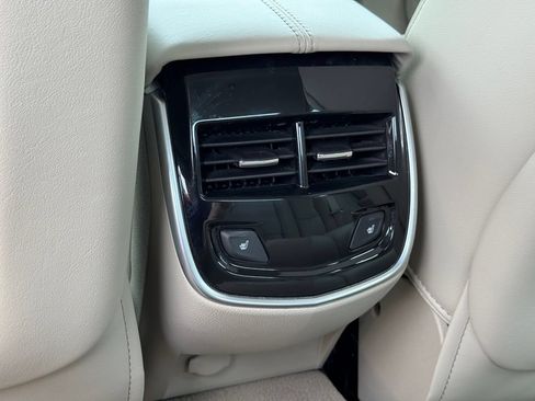Used 2016 Cadillac XTS Luxury w/ Driver Awareness Package FWD image 37
