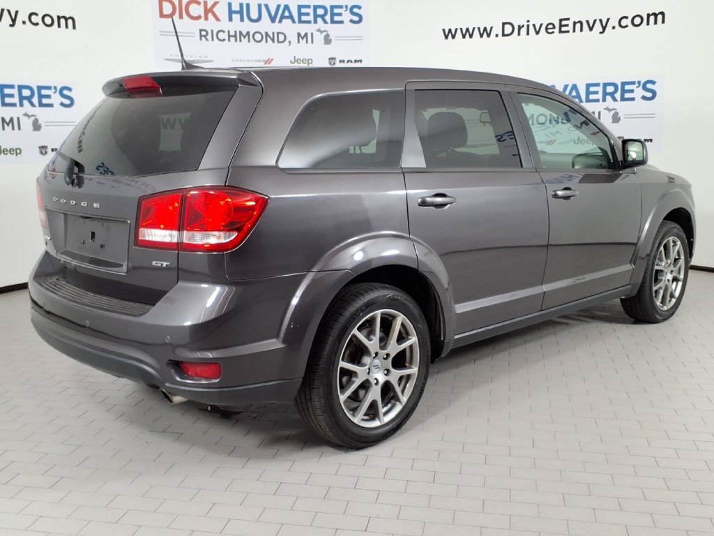 Used 2019 Dodge Journey GT w/ Driver Convenience Group AWD/4WD image 4