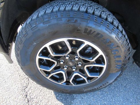 Used 2023 Ford F150 XLT w/ Equipment Group 302A High image 10