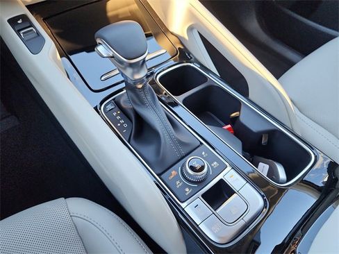 New 2025 Kia Telluride S image 24