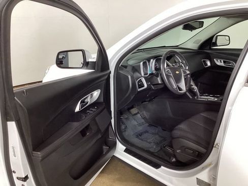 Used 2012 Chevrolet Equinox LT w/ Driver Convenience Package FWD image 10