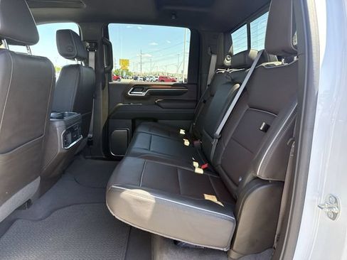 Used 2024 GMC Sierra 2500 Denali w/ Denali Reserve Package AWD/4WD image 23