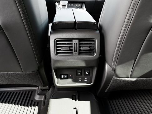 New 2026 Nissan Rogue Platinum w/ Platinum Premium Package image 12