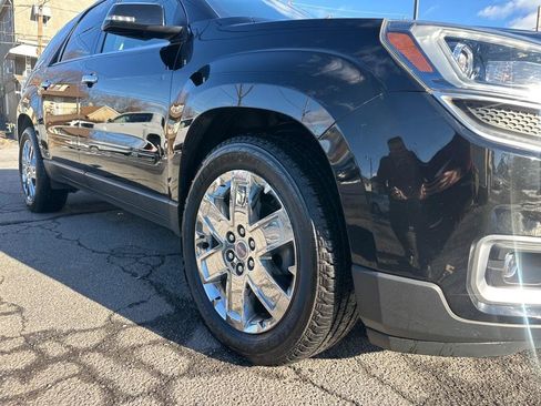 Used 2017 GMC Acadia Limited SLT AWD/4WD image 14