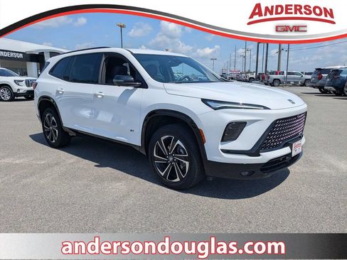 Used 2026 Buick Enclave Sport Touring FWD image 1