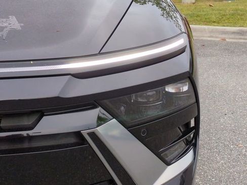 New 2025 Hyundai Sonata Limited image 10