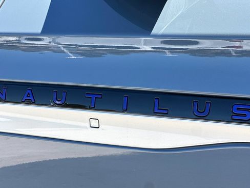 New 2026 Lincoln Nautilus Premier AWD/4WD image 26