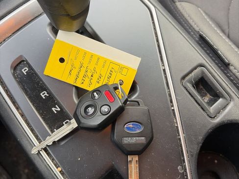 Used 2024 Subaru Impreza 2.0i image 21