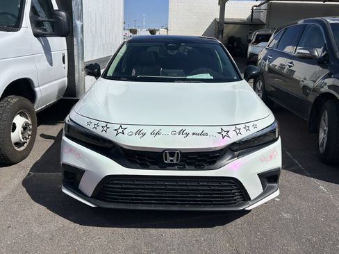 Used 2022 Honda Civic EX-L image 4