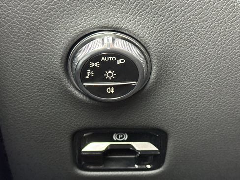 New 2026 Mercedes-Benz GLC 300 4MATIC image 28