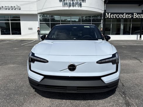 New 2026 Volvo EX30 Ultra w/ Protection Package Premier image 8