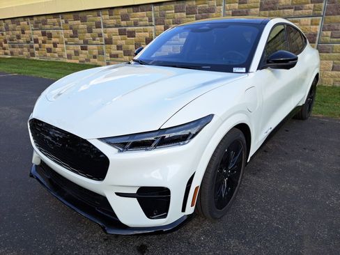 New 2025 Ford Mustang Mach-E GT w/ Interior Protection Package image 8