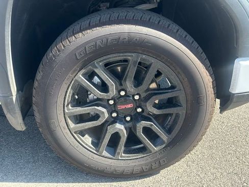Used 2023 GMC Sierra 1500 Elevation image 14