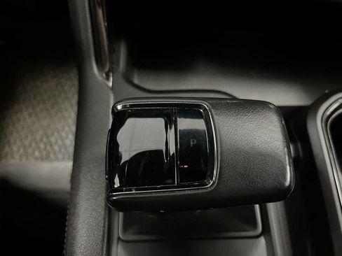 Used 2022 GMC Sierra 1500 AT4 w/ AT4 Premium Package AWD/4WD image 21