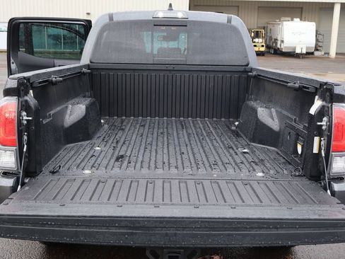 Used 2023 Toyota Tacoma TRD Sport w/ Black Out Package (TMS) image 40