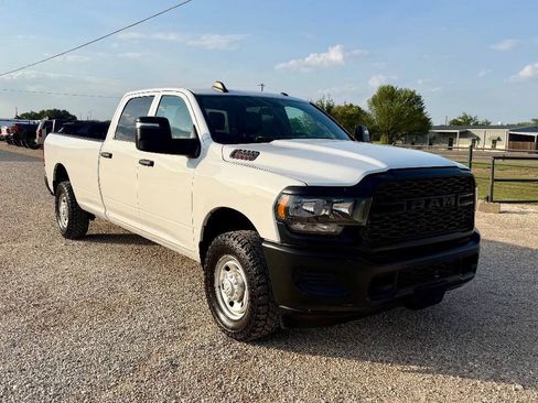 Used 2023 RAM 2500 Tradesman RWD image 3