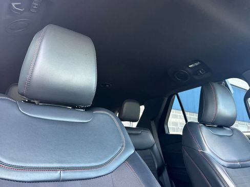 Certified 2025 Ford Explorer ST-Line image 18