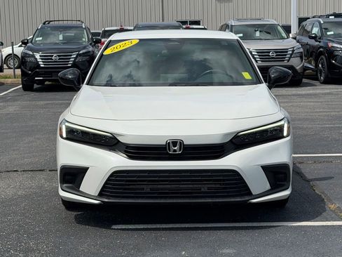 Used 2023 Honda Civic Sport image 10