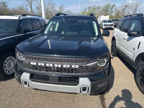 New 2026 Ford Bronco Sport Badlands w/ Badlands Tech Package AWD/4WD image 3