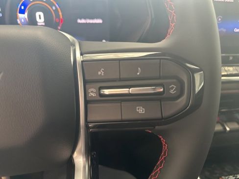 New 2026 Chevrolet Colorado Z71 w/ Technology Package image 12