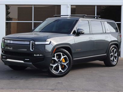 Used 2023 Rivian R1S Adventure