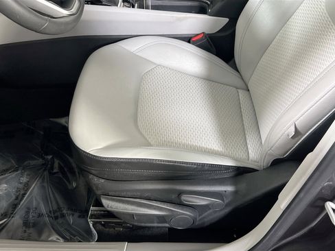 Used 2022 Jeep Compass Latitude image 18