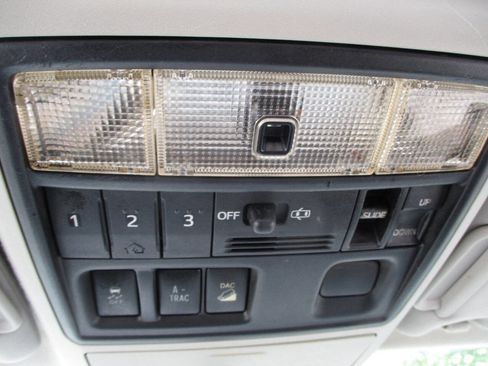 Used 2013 Toyota 4Runner SR5 w/ Convenience Pkg AWD/4WD image 29