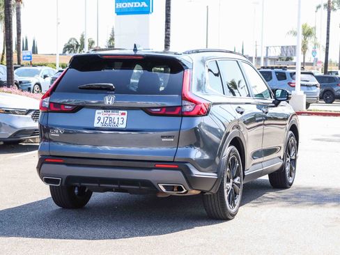 Used 2024 Honda CR-V Sport Touring image 11