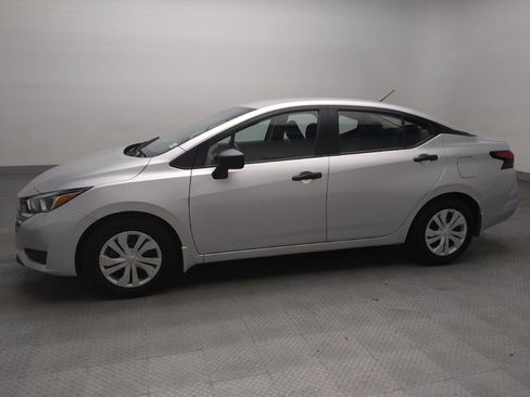 Used 2024 Nissan Versa S w/ Trunk Package FWD image 2