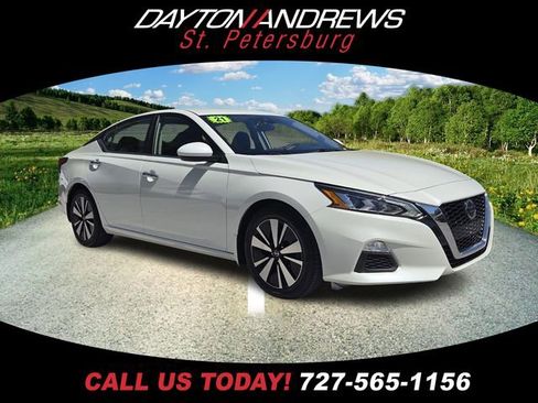 Used 2021 Nissan Altima 2.5 SV image 1